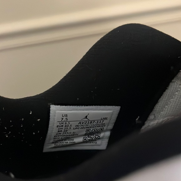 jordan retro 11 low legend blue size 7.5 - Picture 5 of 5